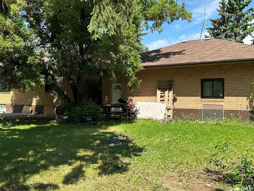 502 1st Street W Meadow Lake SK S9X 1E5