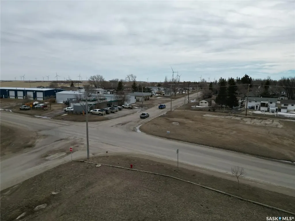 512 1st Avenue E Assiniboia SK S0H 0B0