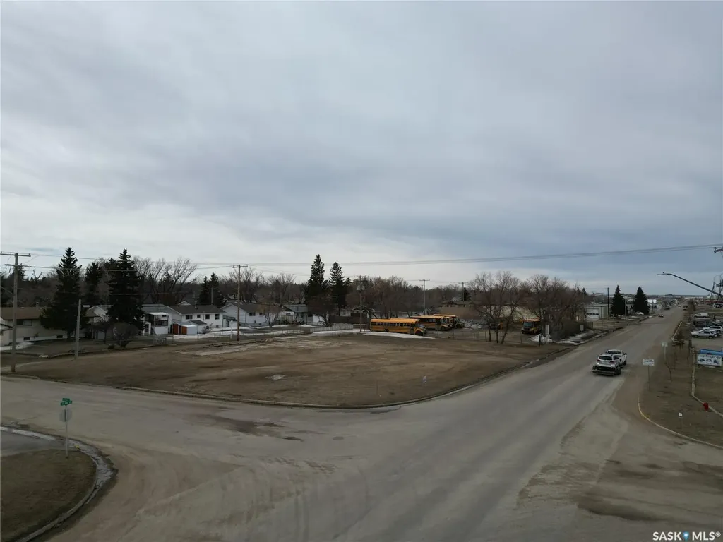 512 1st Avenue E Assiniboia SK S0H 0B0