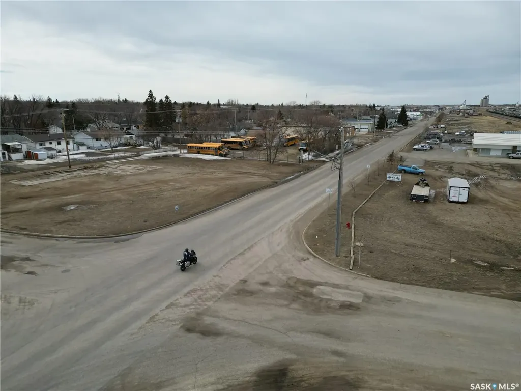 512 1st Avenue E Assiniboia SK S0H 0B0