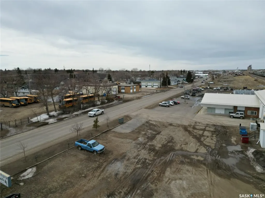 512 1st Avenue E Assiniboia SK S0H 0B0