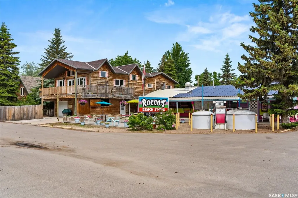 4 Regina Avenue Katepwa Beach SK S0G 2Y0