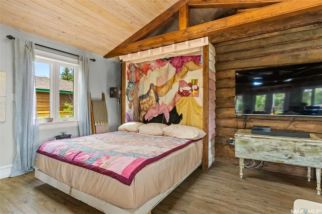 4 Regina Avenue Katepwa Beach SK S0G 2Y0