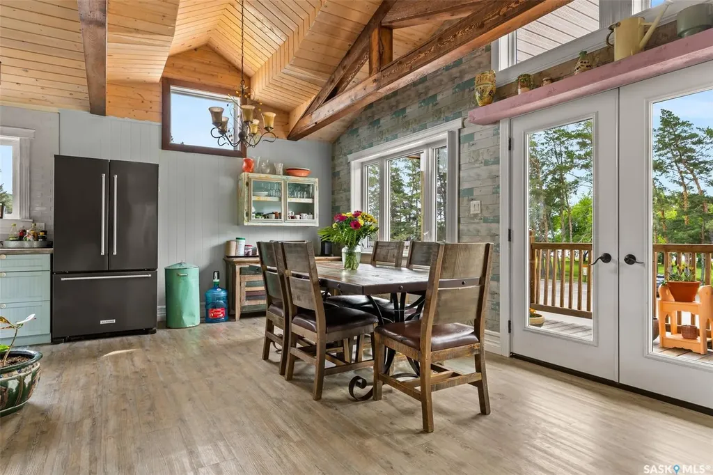 4 Regina Avenue Katepwa Beach SK S0G 2Y0