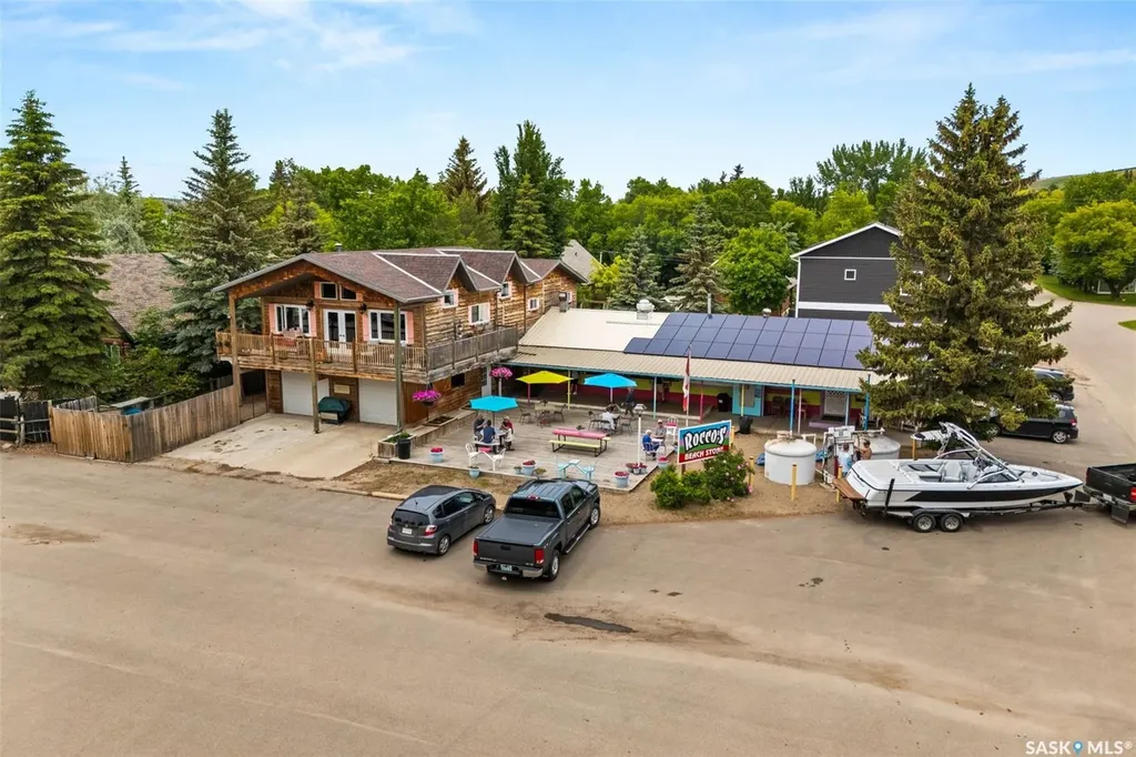 4 Regina Avenue Katepwa Beach SK S0G 2Y0