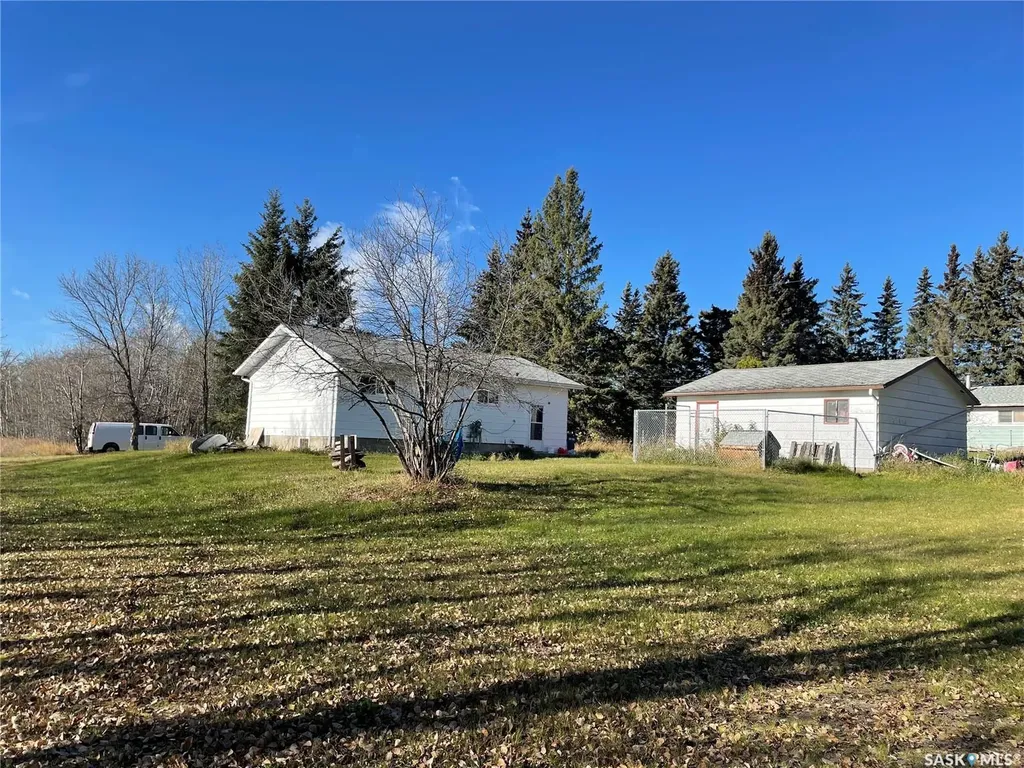 196 3rd Street W Pierceland SK S0M 2K0