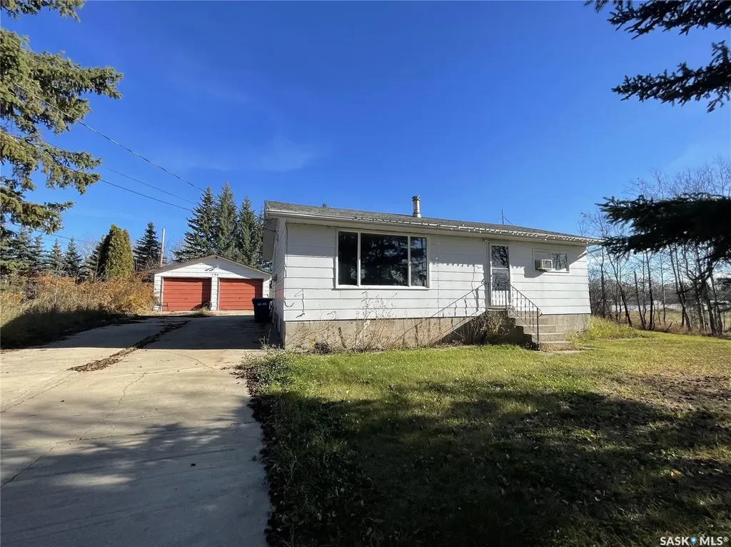 196 3rd Street W Pierceland SK S0M 2K0