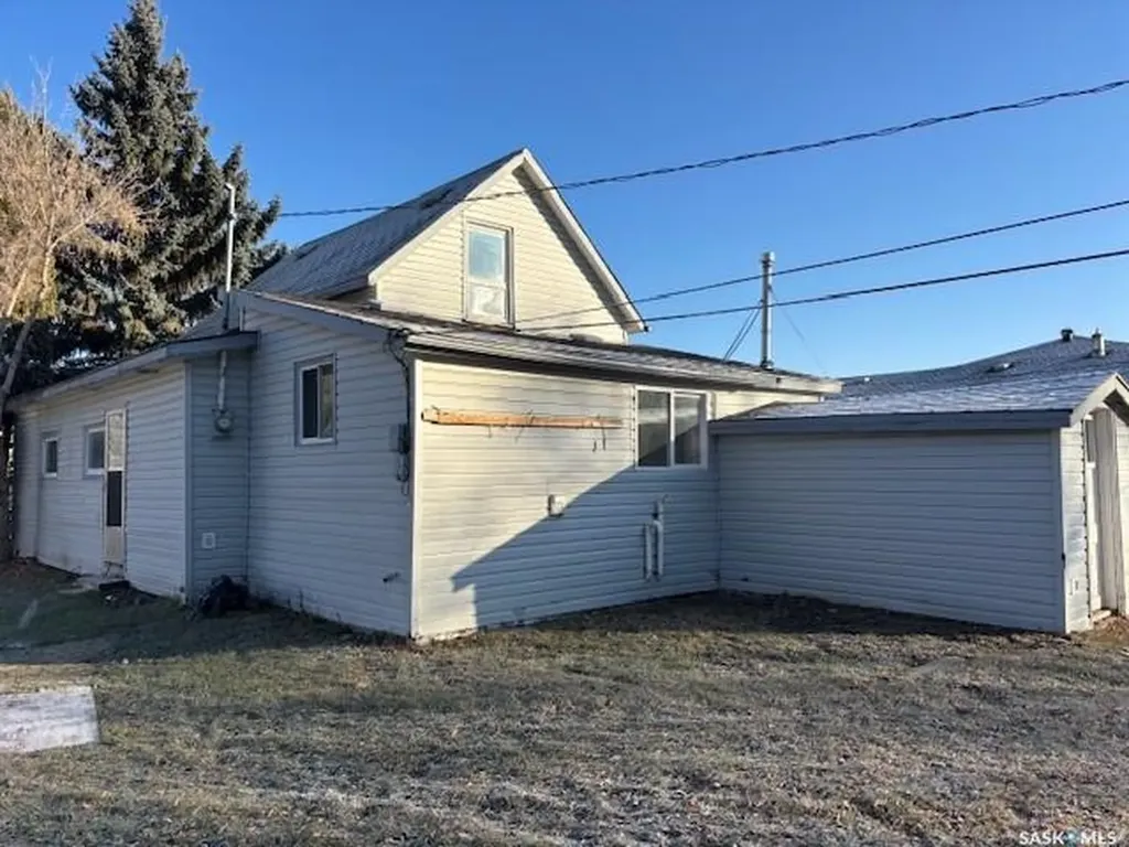 134 2nd Avenue W Canora SK S0A 0L0