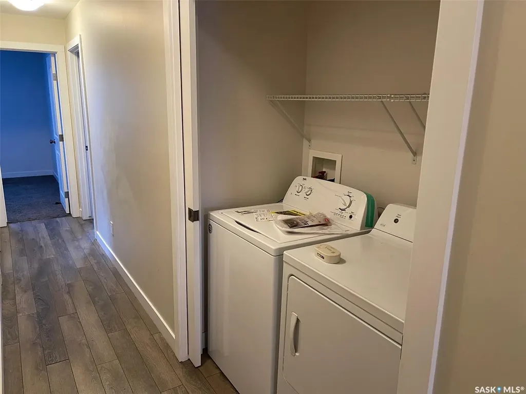 431 Vaughan Street W Moose Jaw SK S6H 5N1