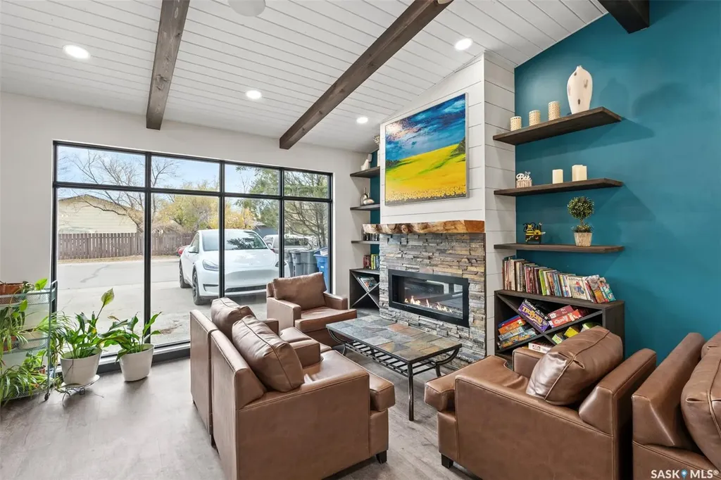 402 1st Avenue S Martensville SK S0K 0A2