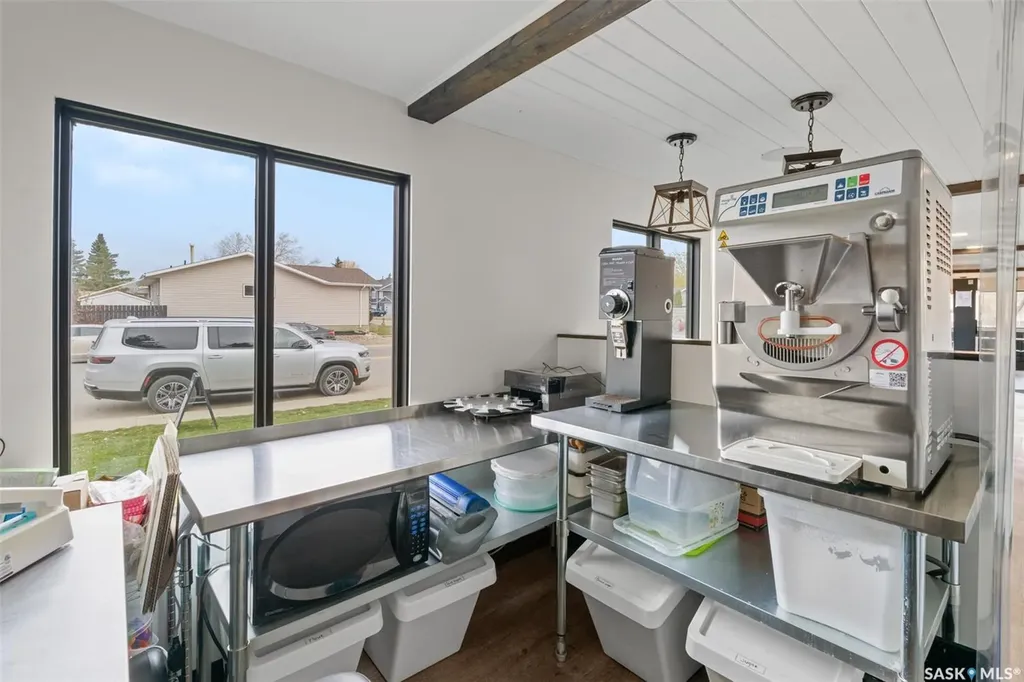 402 1st Avenue S Martensville SK S0K 0A2