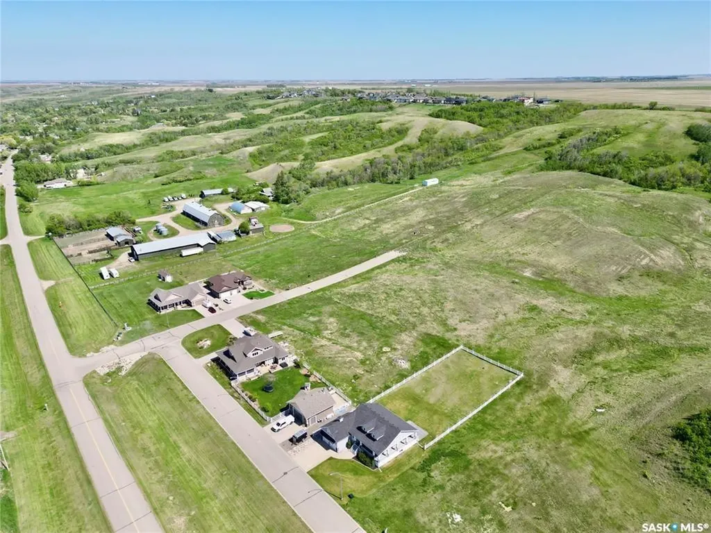 30 Appaloosa Drive Lumsden SK S0G 3C0