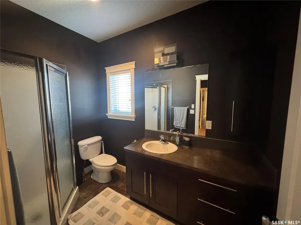 916 3rd Street SE Weyburn SK S4H 3J8