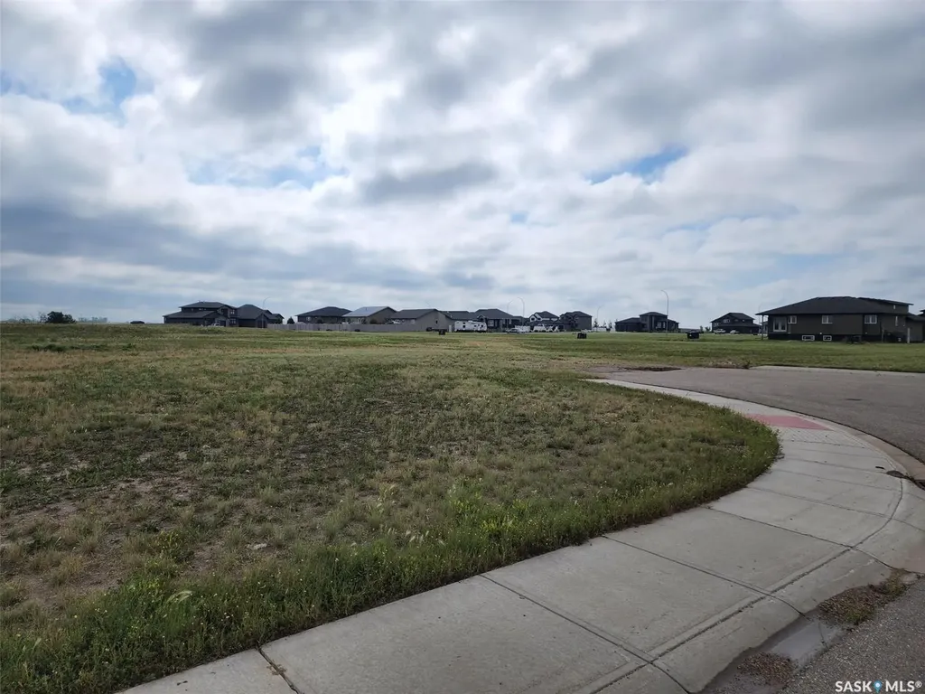 1949 Coteau Avenue Weyburn SK S4H 3C1
