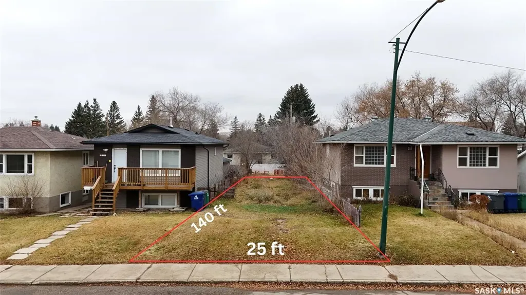 321 V Avenue S Saskatoon SK S7M 3E4