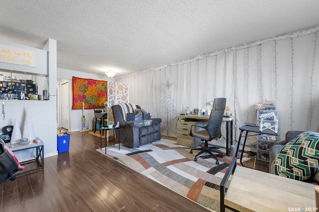 4008 Dewdney Avenue Regina SK S4T 1A2