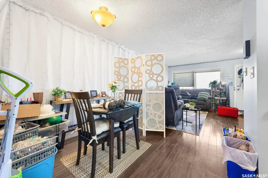 4008 Dewdney Avenue Regina SK S4T 1A2