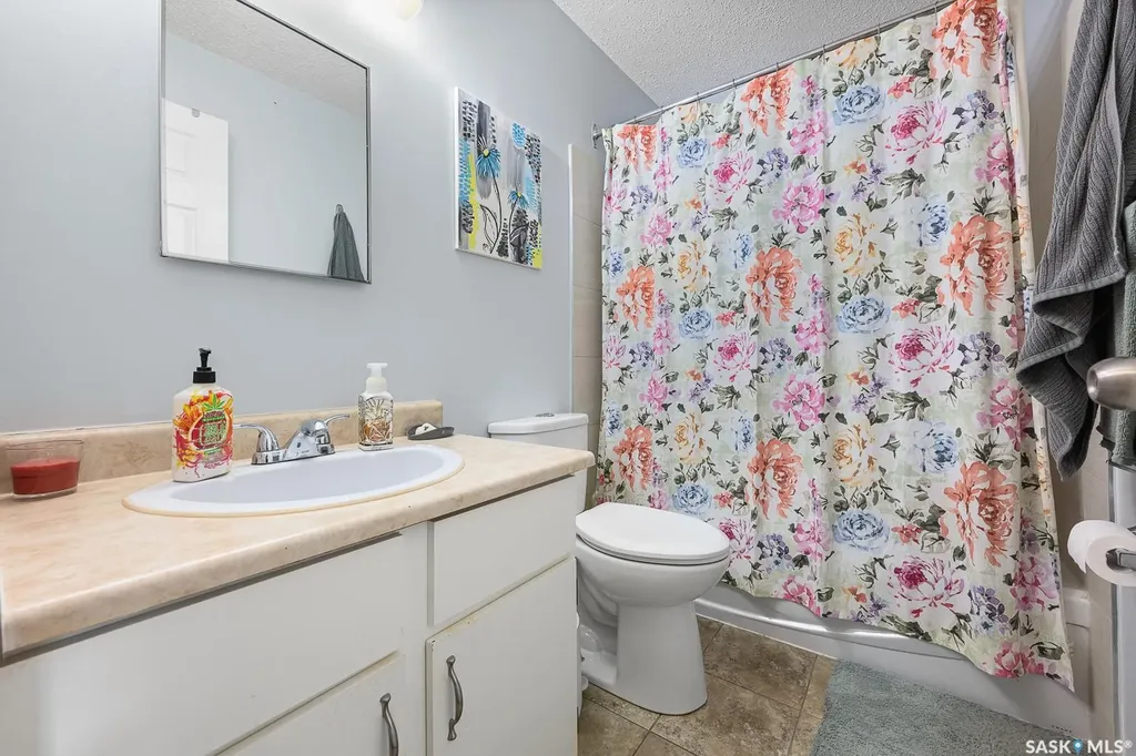 4008 Dewdney Avenue Regina SK S4T 1A2