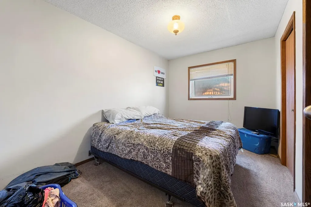 4008 Dewdney Avenue Regina SK S4T 1A2