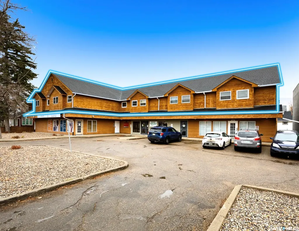 4008 Dewdney Avenue Regina SK S4T 1A2