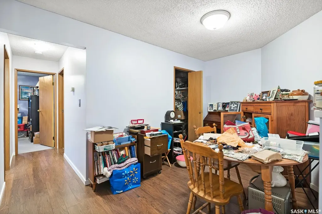 4008 Dewdney Avenue Regina SK S4T 1A2