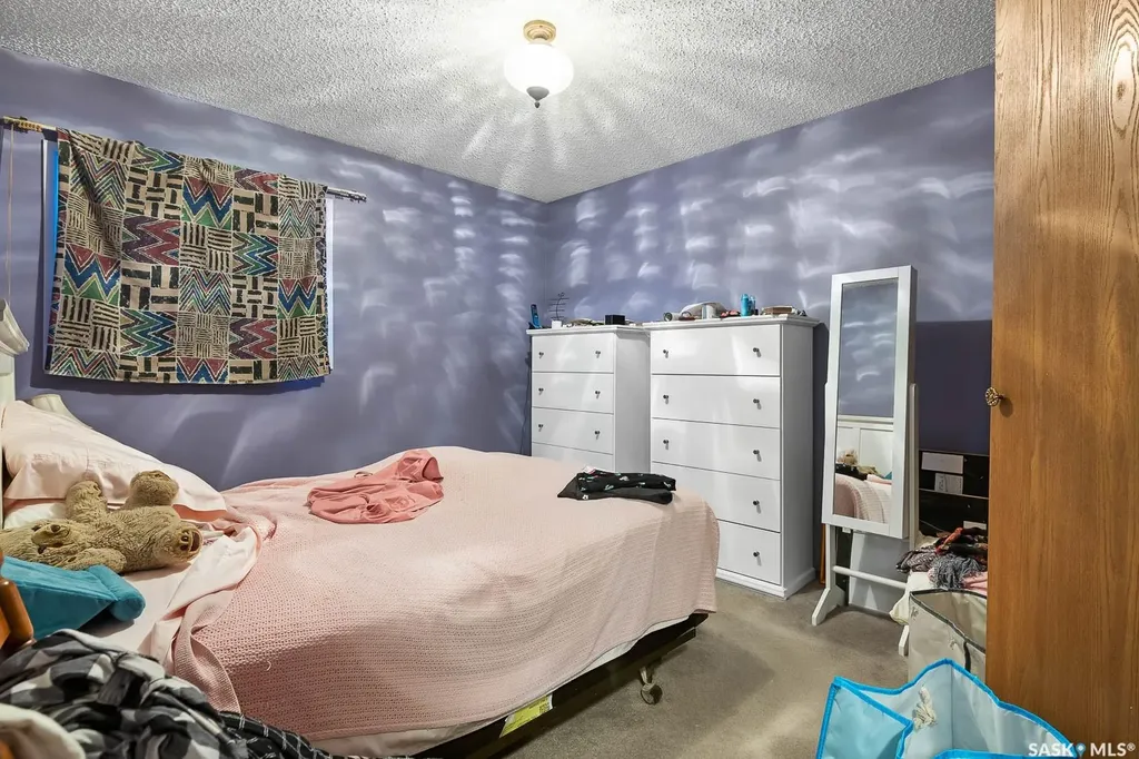 4008 Dewdney Avenue Regina SK S4T 1A2