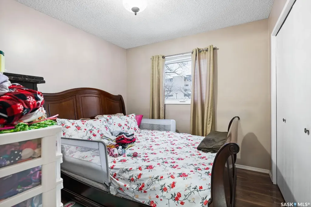4008 Dewdney Avenue Regina SK S4T 1A2