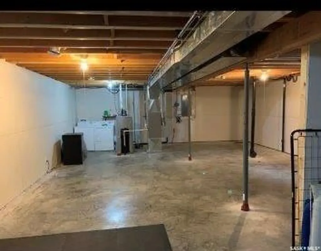 72 Cameron Way Yorkton SK S3N 2X3