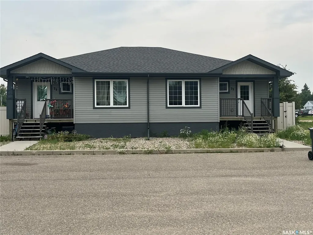 72 Cameron Way Yorkton SK S3N 2X3