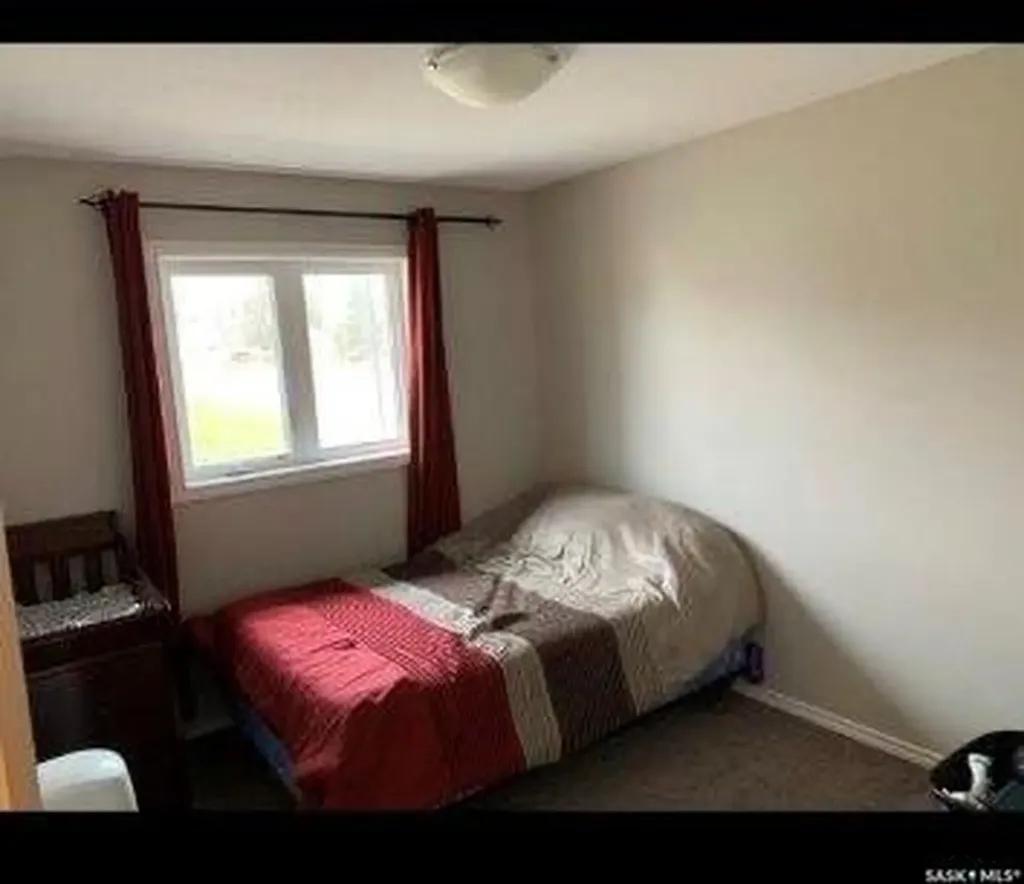 72 Cameron Way Yorkton SK S3N 2X3