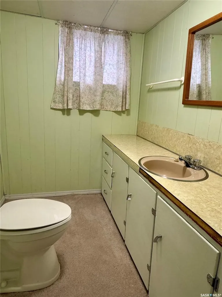 719 Donald Street Hudson Bay SK S0E 0Y0