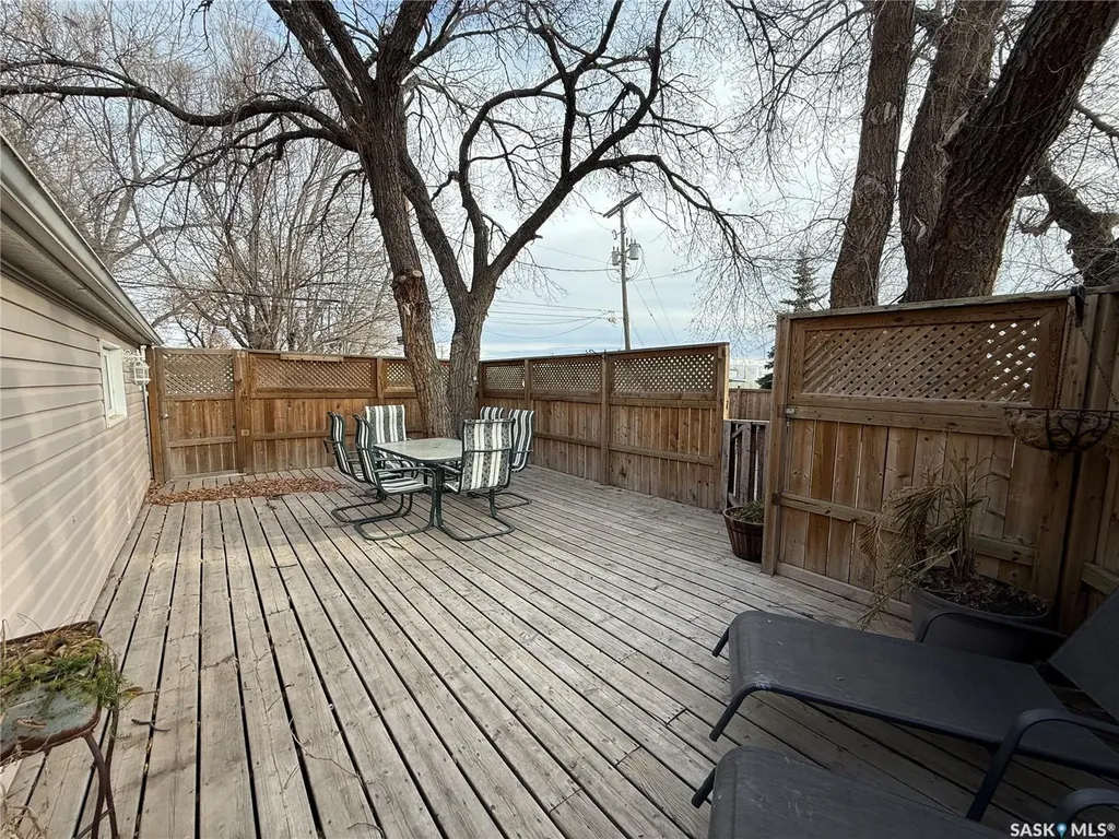 237 Perkins Street Estevan SK S4A 0C3