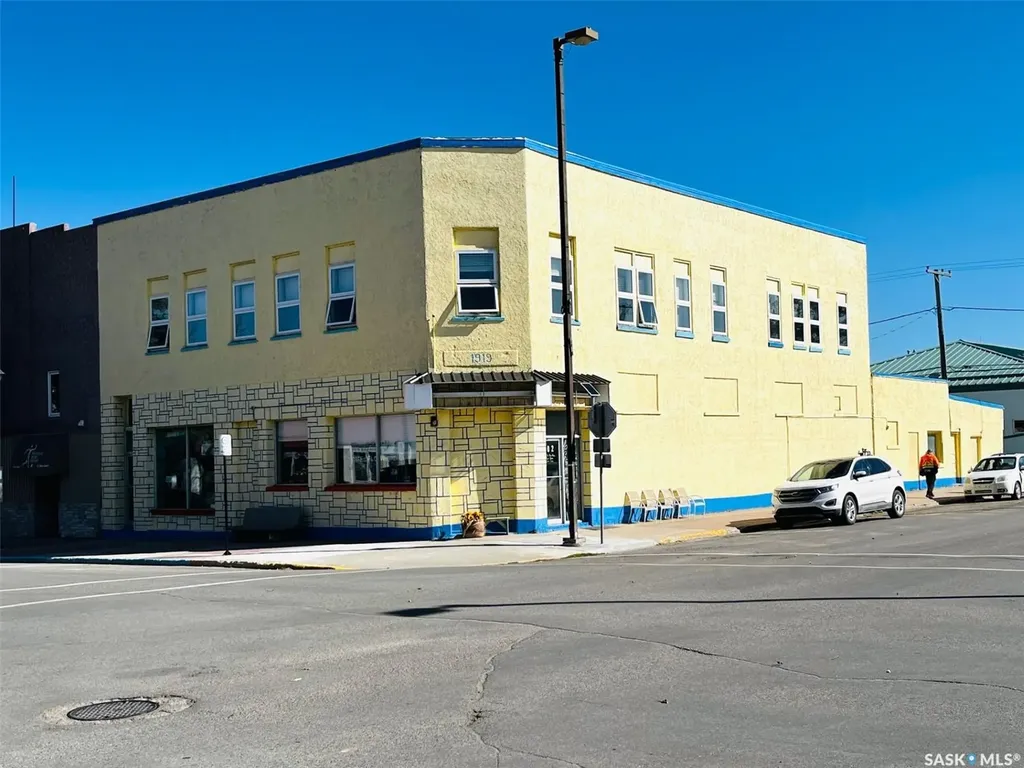 302 Main Street Melville SK S0A 2P0