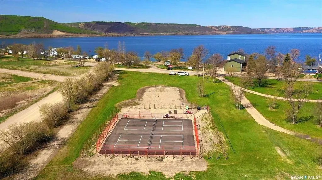 152 Criddle Avenue Crooked Lake SK S0G 5L0