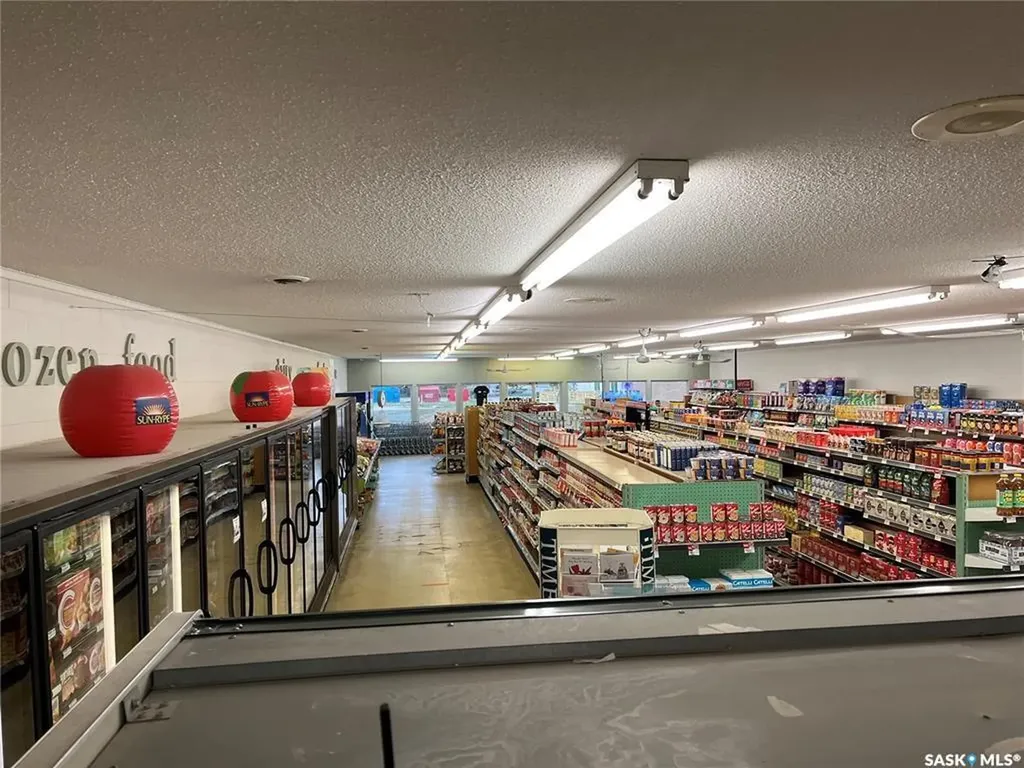 116 Mountain Street Strasbourg SK S0G 4V0