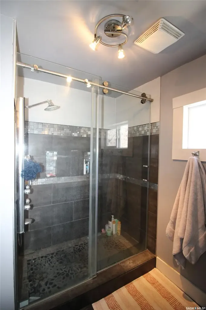 538 1st Street E Shaunavon SK S0N 2M0