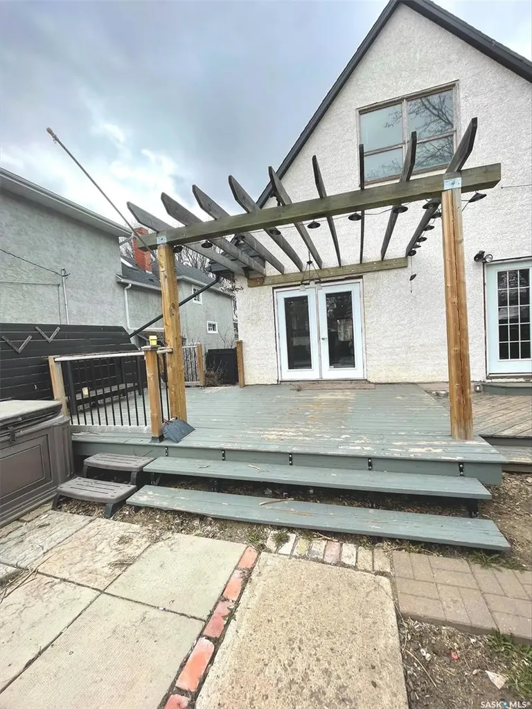 538 1st Street E Shaunavon SK S0N 2M0