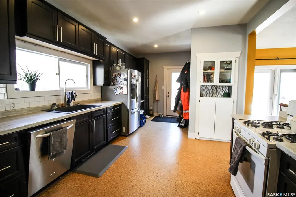 538 1st Street E Shaunavon SK S0N 2M0