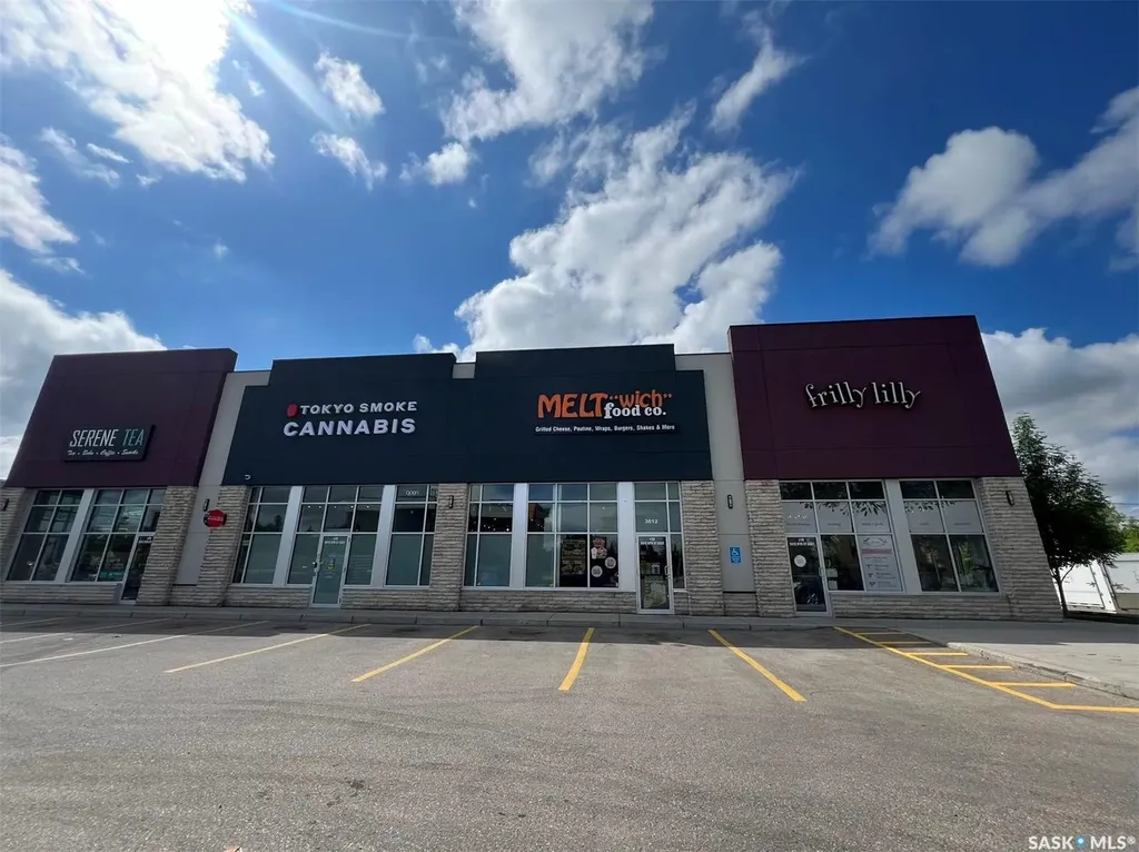 3012 8th Street Saskatoon SK S7H 0W2