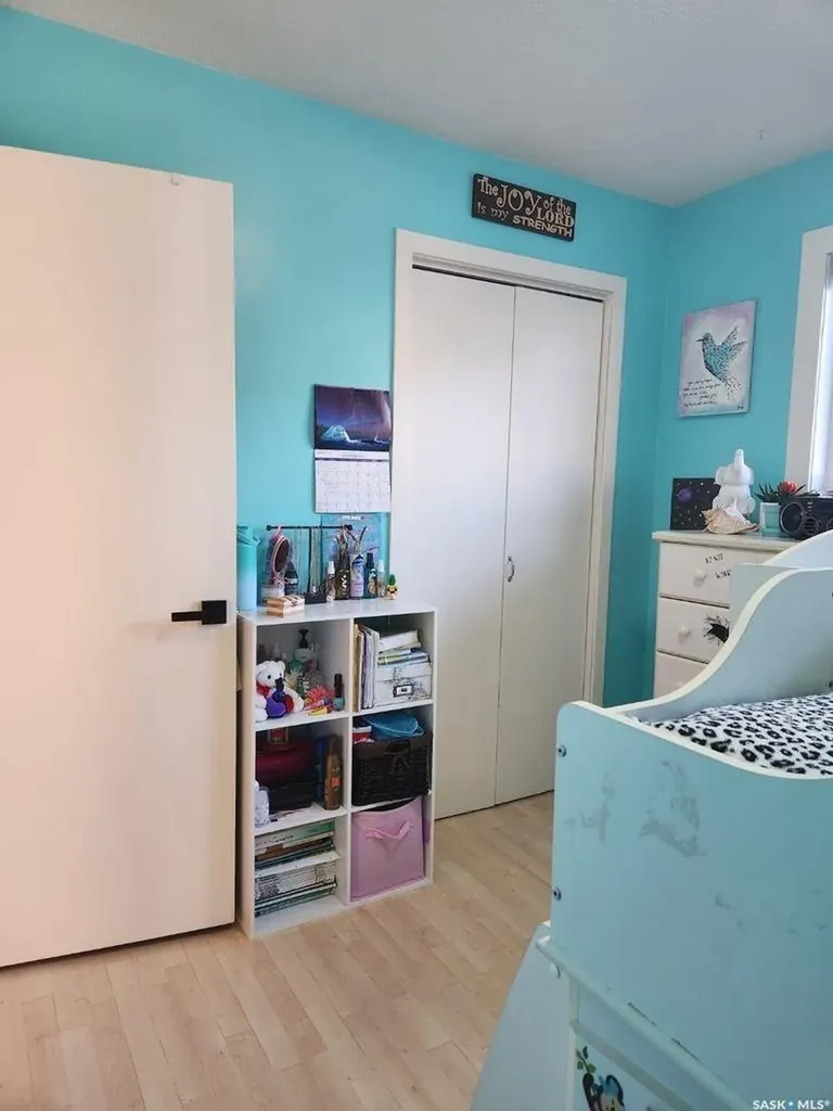 706 Grey Avenue Grenfell SK S0G 2B0