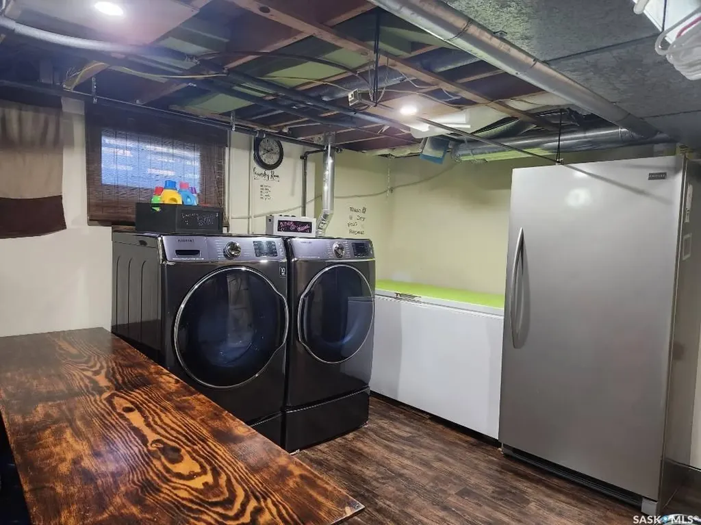 706 Grey Avenue Grenfell SK S0G 2B0