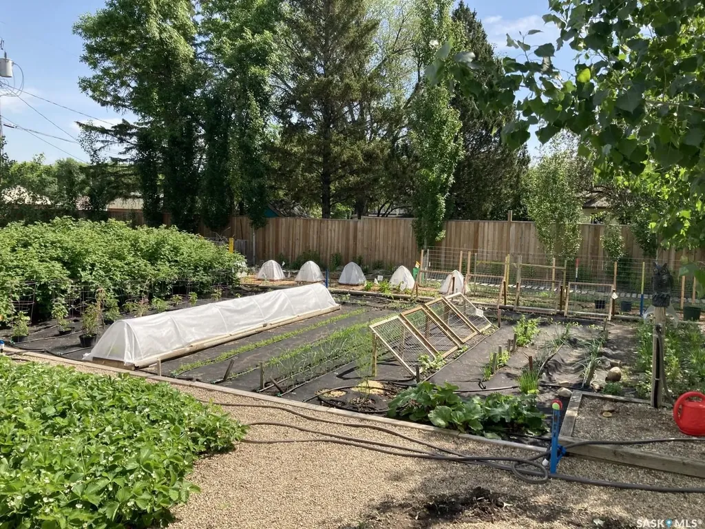 706 Grey Avenue Grenfell SK S0G 2B0