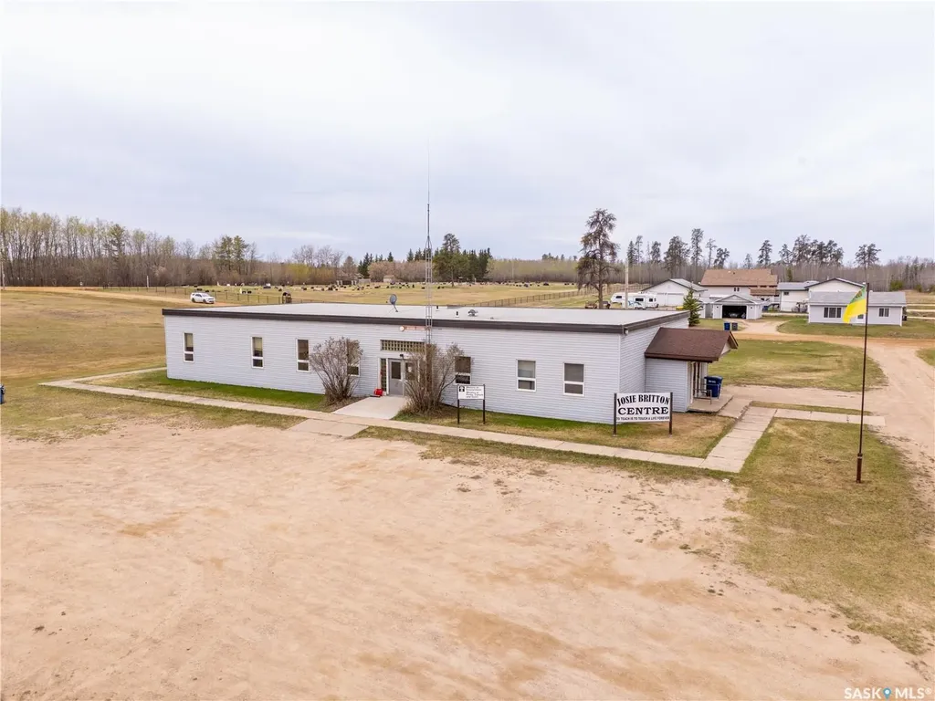 198 1st Avenue S Pierceland SK S0M 2K0