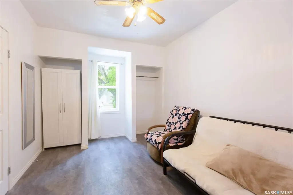 348 High Street W Moose Jaw SK S6H 1S9