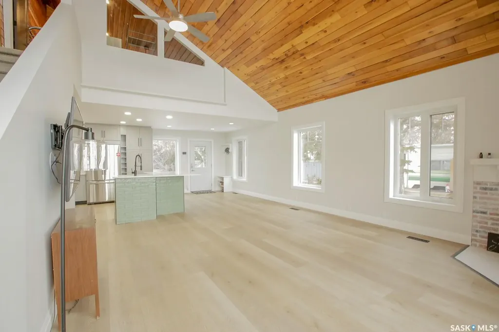 2 Lakeview Lane Katepwa Beach SK S0G 2Y0