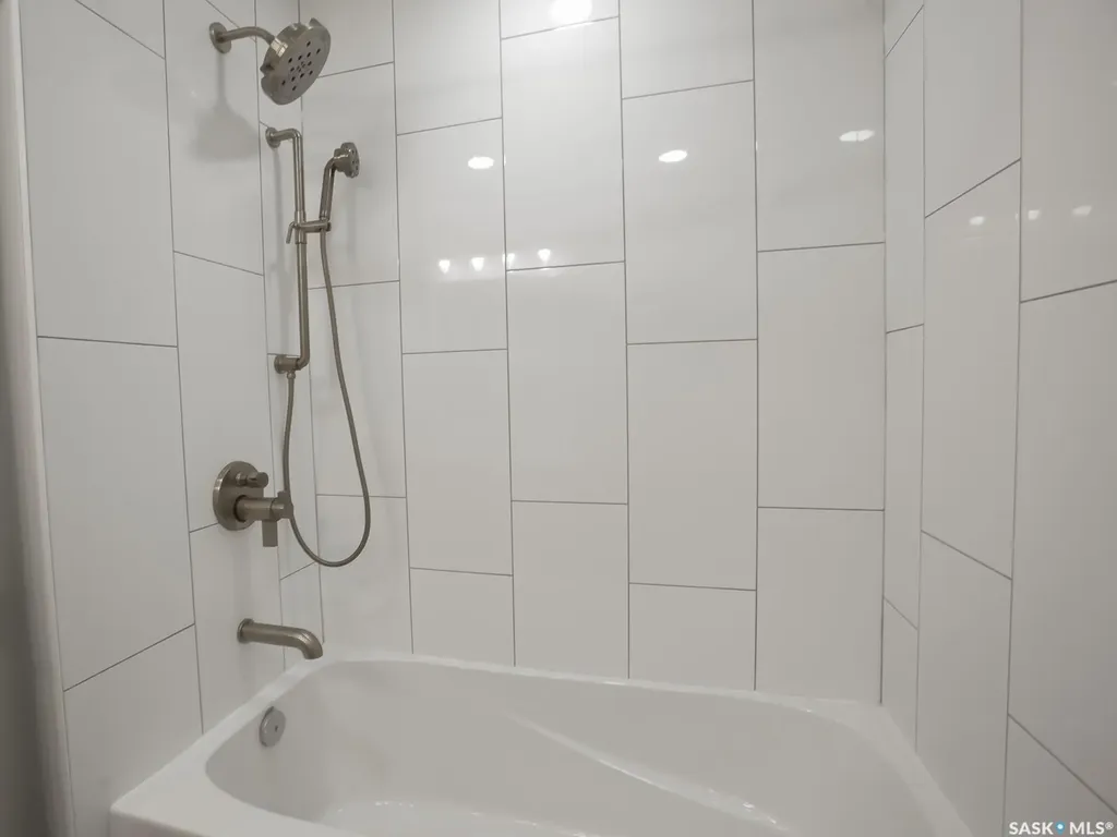 2 Lakeview Lane Katepwa Beach SK S0G 2Y0