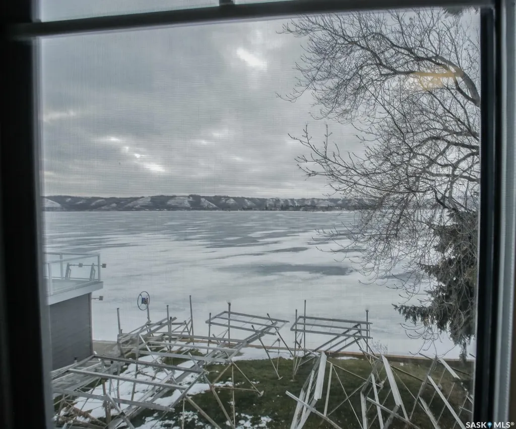 2 Lakeview Lane Katepwa Beach SK S0G 2Y0