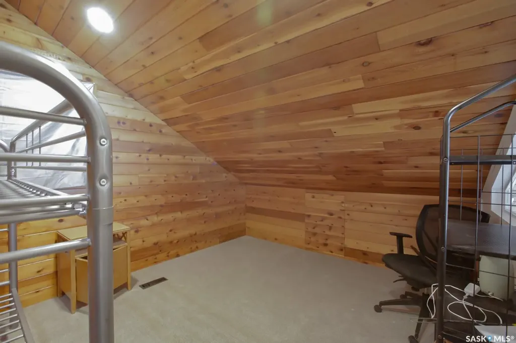 2 Lakeview Lane Katepwa Beach SK S0G 2Y0