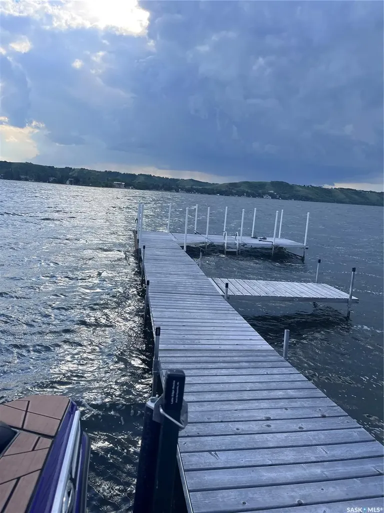 2 Lakeview Lane Katepwa Beach SK S0G 2Y0