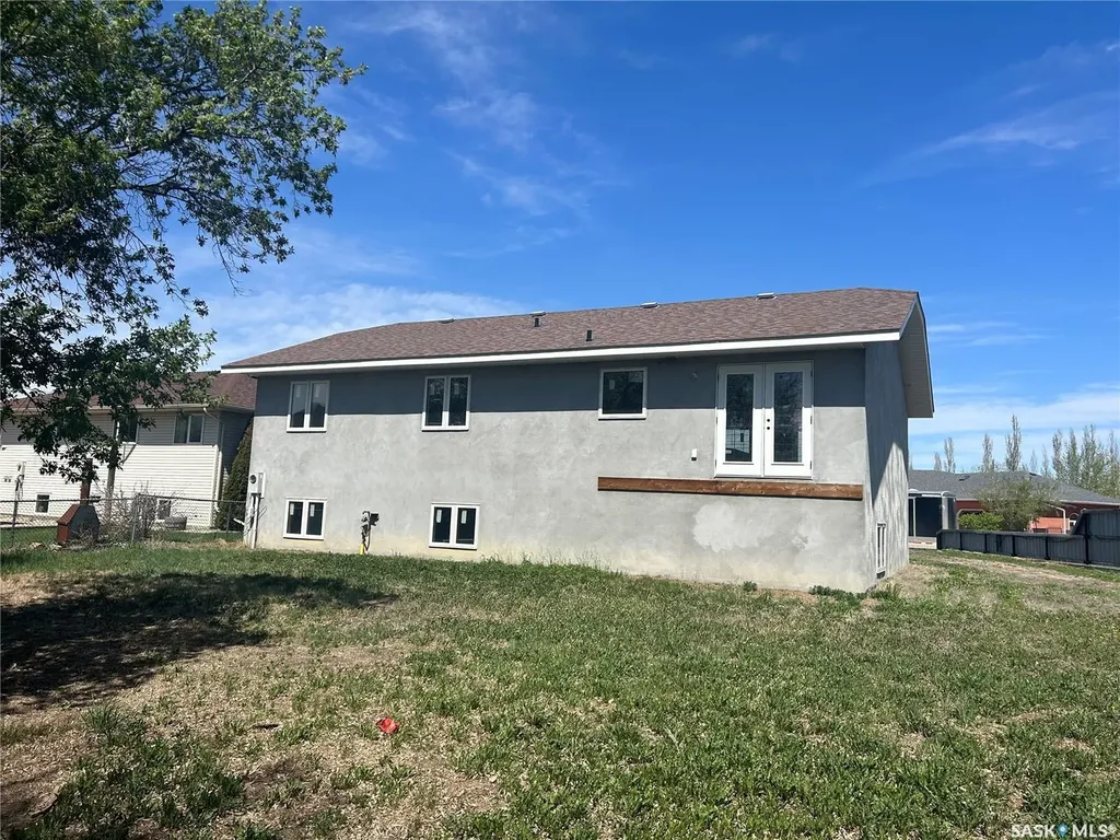 117 Carson Bay Lampman SK S0C 0B5